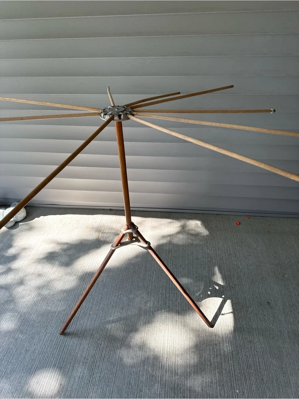 Artmoore Co 1920's Wood & Metal Collapsible Clothes/Artwork/Herbs Drying Rack